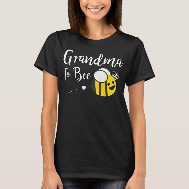 Grandma to Bee - Gravid Baby Shower Gift T Shirt (Framsida)