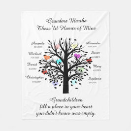 Grandma Träd (hjärtan), Black/White 8 Namn & Data Fleecefilt