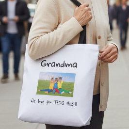 Grandma We Love You This Much Photo Christmas Gift Tygkasse