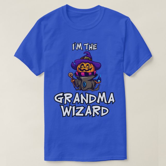 Grandma Wizard Halloween Matching Family Costume T Shirt (Design framsida)