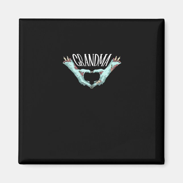 Grandma Zombie Hand Heart Halloween Costume Family Magnet (Framsidan)