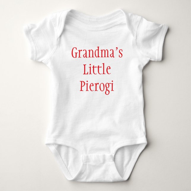 "Grandmas Little Pierogi" Classic Baby Bodykostym T Shirt (Framsida)