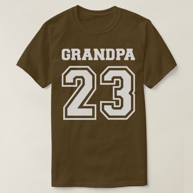 Grandpa 2023 for gravid Notice T Shirt (Design framsida)