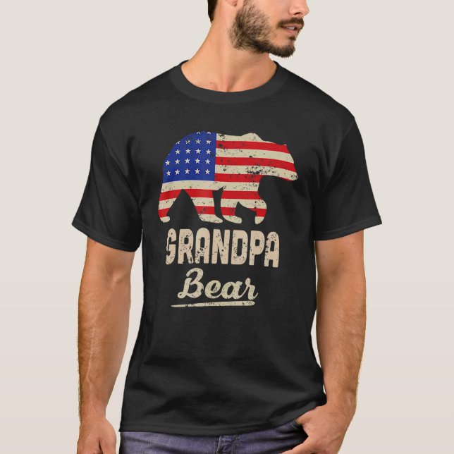 Grandpa Bear American Flagga Distress För manar T Shirt (Framsida)