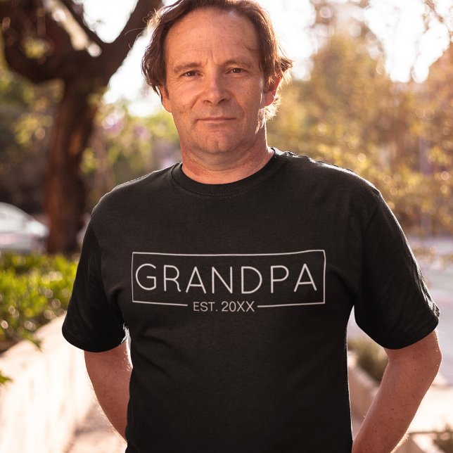 Grandpa Est Anpassningsbar Year T Shirt (Skapare uppladdad)