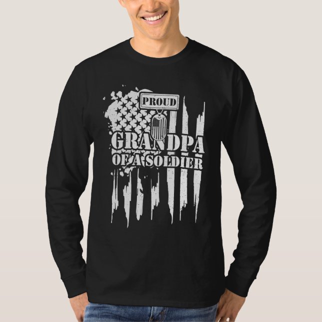 Grandpa Proud Grandpa Of A Soldier  Veteran Saying T Shirt (Framsida)