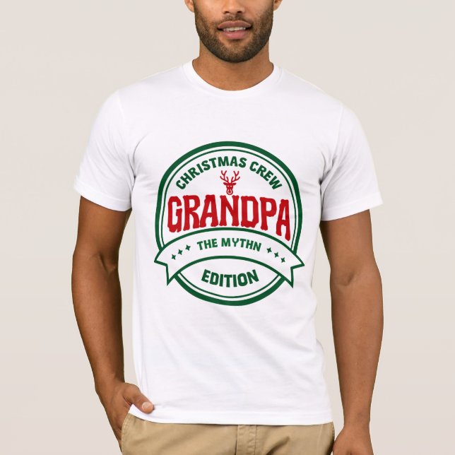 Grandpa’s Christmas Crew | Matching Family Shirt T Shirt (Framsida)