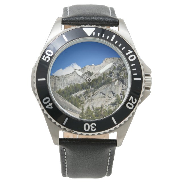 Granitbergen vid Tenaya Sjö, Yosemite, CA Armbandsur (Framsida)
