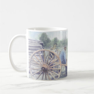 Grann på arbetsmuggen kaffemugg