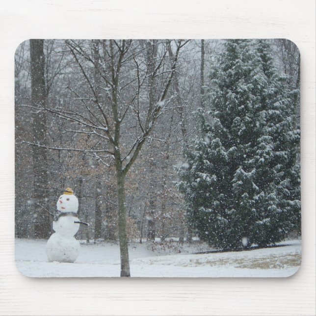 Grannens vinterscen i Snö i Snögubbe Musmatta (Framsidan)