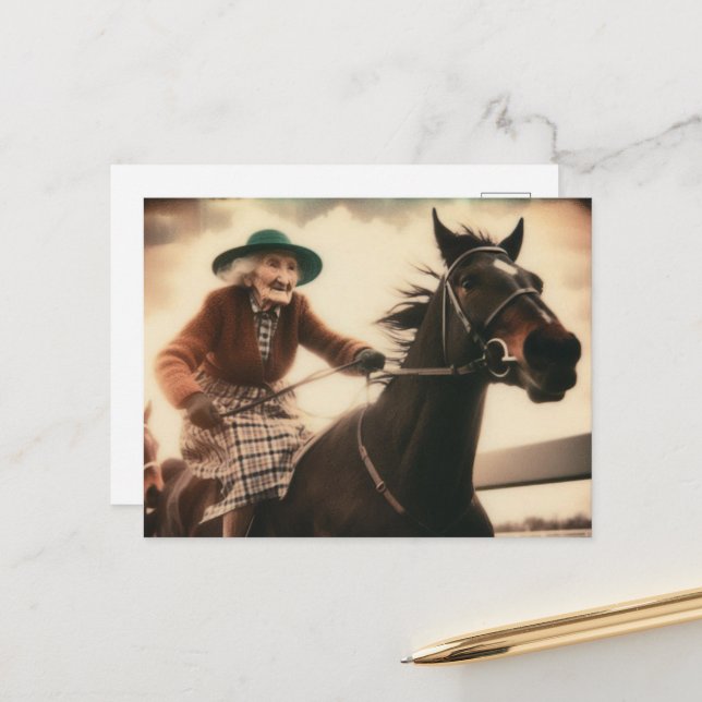 Granny och Hennes Tävling Horse Vykort (Fram/Back In Situ)