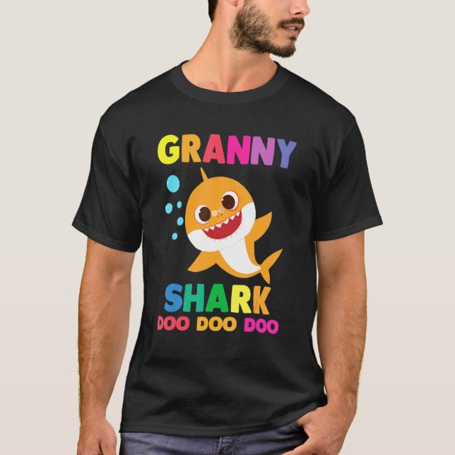 Granny Shark Cute Baby Shark Family Matching T Shirt (Framsida)