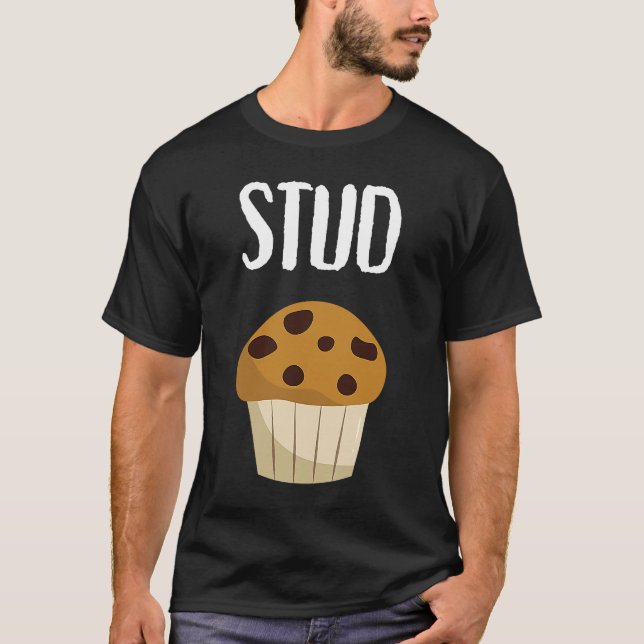 Graphic för manar Stud Muffin T Shirt (Framsida)