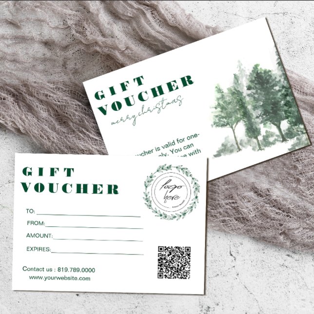 Gräs Träd Forest Rustic Add Logotyp Gift Certifica (Pine Tree Forest Rustic Add Logo Gift Certificate #pinetrees #zazzlemade #christmas #vouchercard)