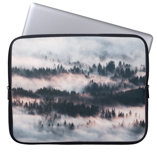 GRÄS TRÄD SOM OMFATTAS AV SNÖ LAPTOP FODRAL (Framsidan)
