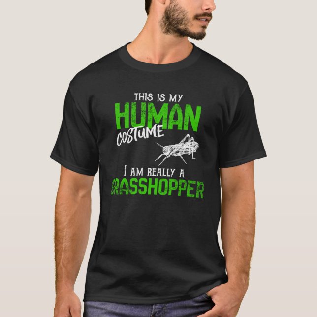 Grashopper Spirit och Human Costume T Shirt (Framsida)