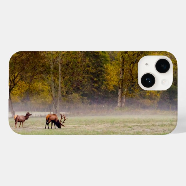 Grasing Elk Couple iphone case (Baksida (horisontell))
