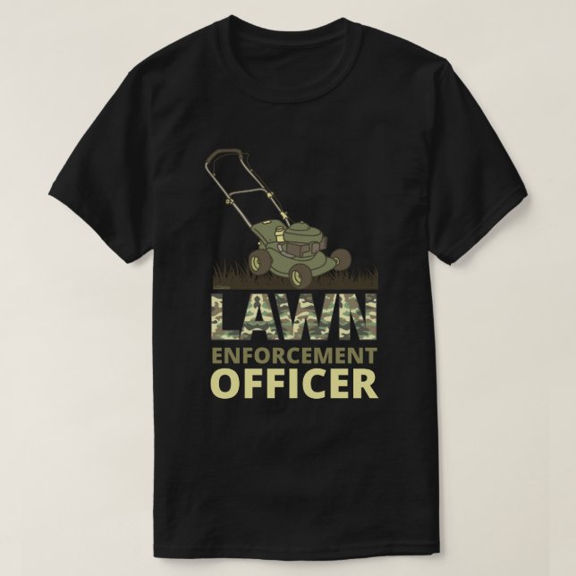 GRÄSMATTA ENFORCEMENT OFFICER lustig  gåva T Shirt (Design framsida)