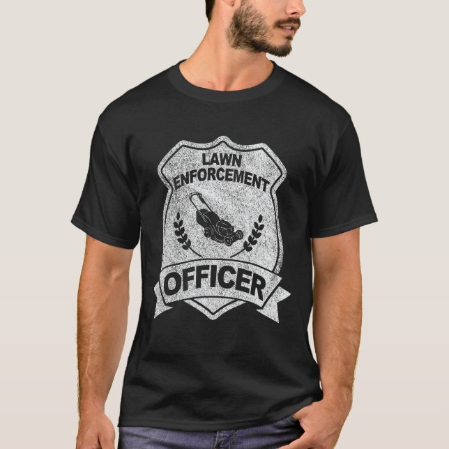 Gräsmatta exekutionstjänsteman Gräsmatta Mwing Lan T Shirt (Framsida)