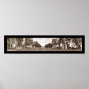 Gräsmattauniversiteten av Virginia det enorma Poster