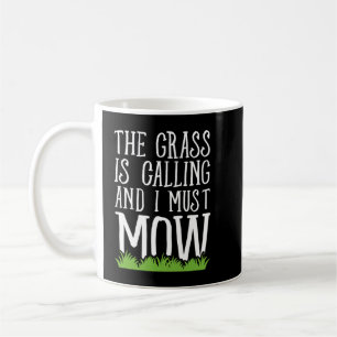 Grässen ropar och jag måste mulla - Gräsmatta Kaffemugg