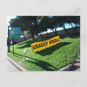 Grassy Knoll i Dealey Plaza Vykort