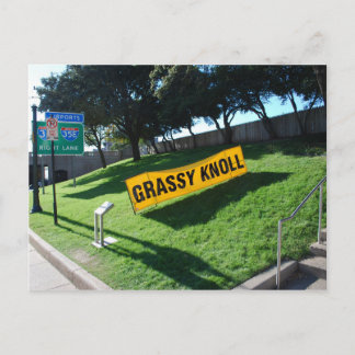 Grassy Knoll i Dealey Plaza Vykort