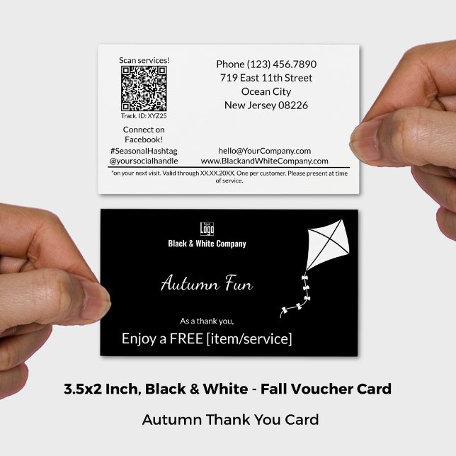 Gratis gift-kupong med svart och vit höst-Roligt Visitkort (3.5x2 Inch, Black & White Autumn Fun Free Gift Voucher Card)