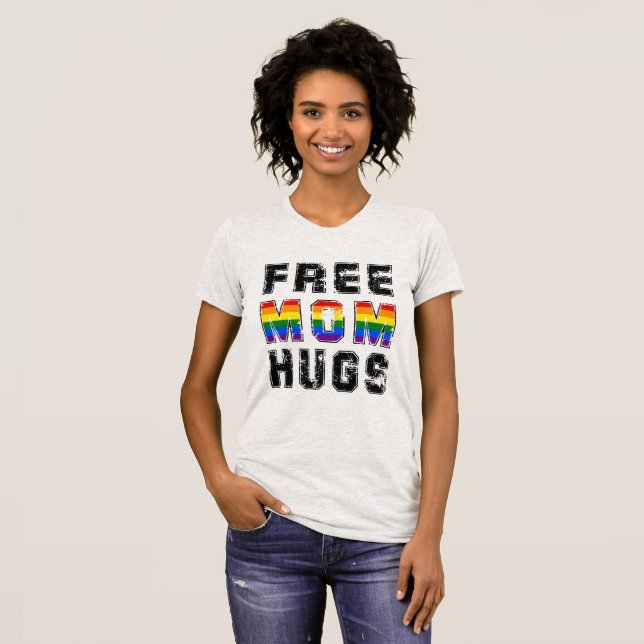 Gratis Mamma Hugs Tour 2019 T Shirt (Hel framsida)
