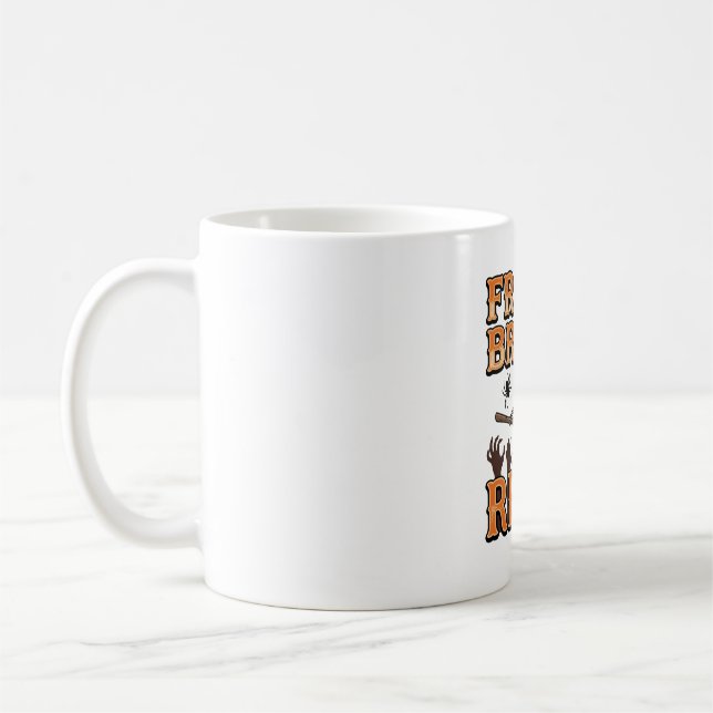Gratis sopkvast Halloween-häxa skelettdesign_1 Kaffemugg (Vänster)