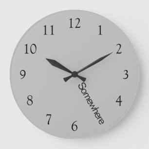 Grått-arbetsdag fem O'Clock nånstans stor klocka