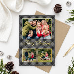 Grått Black Buffalo Play jul Photo Collage<br><div class="desc">Modern och festiv plaid-helgdag-kort har en kollage av tre foton som är framtagna av gräns och accenter av äkta guld-folie och handmålad vattenfärgad mörk grått och svart buffel-pläterad baksida. Anpassa anpassningsbarna "God jul" med den ordalydelse du föredrar, familjen namn och året. Kortets baksida innehåller ytterligare ett foto med helgdag av...</div>
