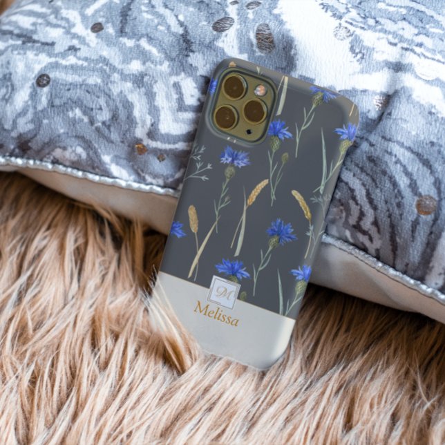 Grått Blommigt Wildblommonogram (Skapare uppladdad)