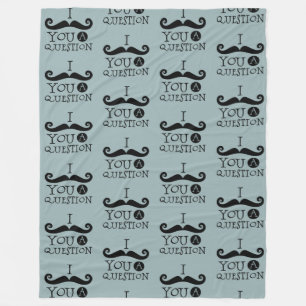 Grått Blue Mustache Du är en fråga Fars dag Fleecefilt