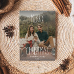 Grått Boho Polka Punktjul Gradient Fullt Photo Julkort<br><div class="desc">Det här fotokortet för fullt-grått boho-polka-primatriser är perfekt för din moderna bohemiska land-inspirerade Julhälsningar. Det klassiska, rustiska men finstilta, handritade teckensnittet ge är en snygg vintage som ser söt och enkel ut. Polka dots kom i jordtoner av rött, sage grönt, rosa, terrakotta, rost och tan. Utformningen är utmärkt för din...</div>