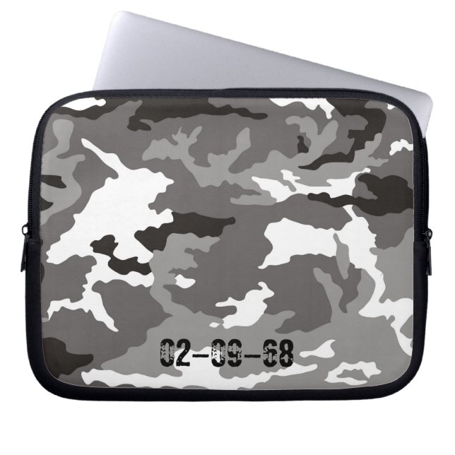 Grått camouflage mönster laptop sleeve (Framsidan)
