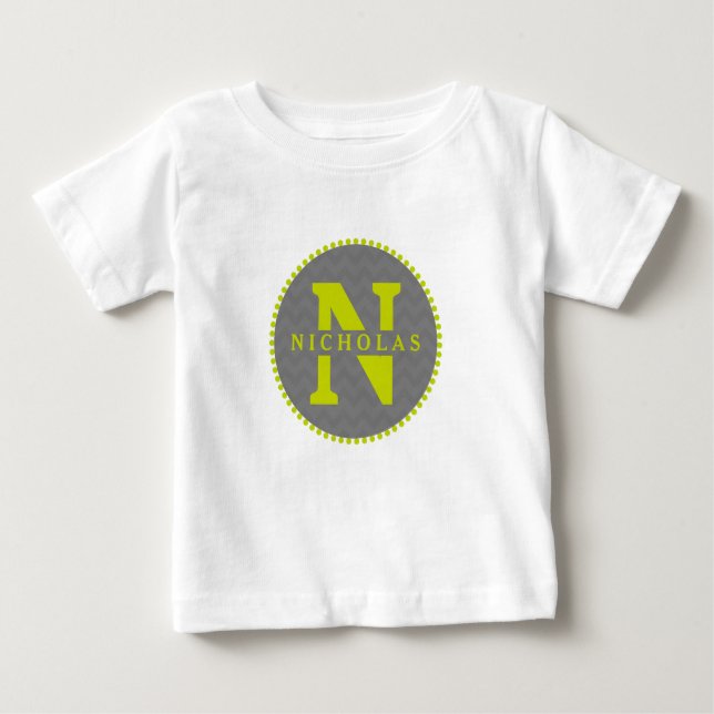 Grått Chevron + Grönt Monogram Romper Tee Shirt (Framsida)