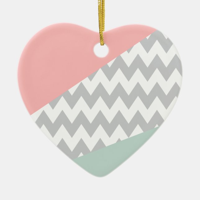 Grått Chevron Mint och Coral Julgransprydnad Keramik (Framsidan)