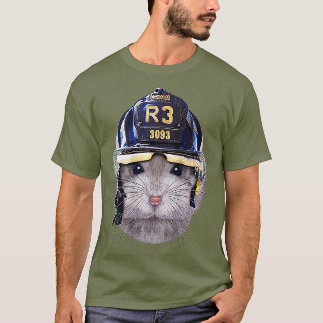 Grått Dwarf Hamster med Firefighter Helmet T Shirt (Framsida)