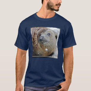 Grått förseglar på is t shirt