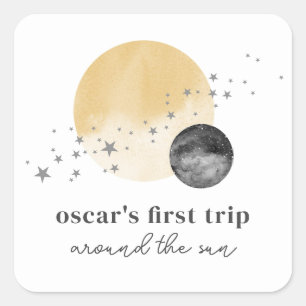 Grått Första Resa runt Sol Fyrkantigt Klistermärke