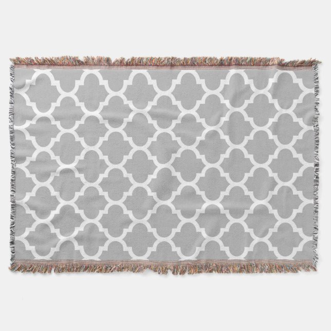 Grått Grått White Moroccan Quatrefoil Mönster #5 Filt (Framsidan)