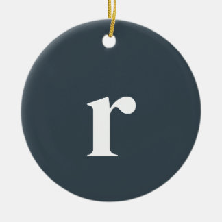 Grått Initial Brev | Minimalistisk Trendig Julgransprydnad Keramik