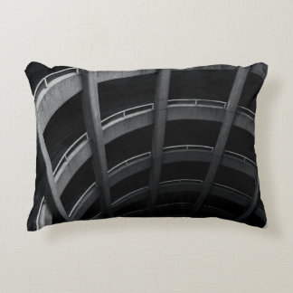 GRÅTT KOLUMNER PRYDNADSKUDDE