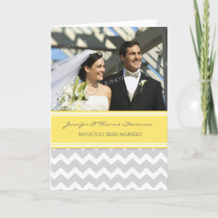 Grått Lemon Chevron Ny gifta Photo Announcement Meddelande