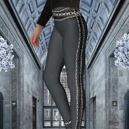 Grått med kolkedja i svartvitt och Silver Leggings