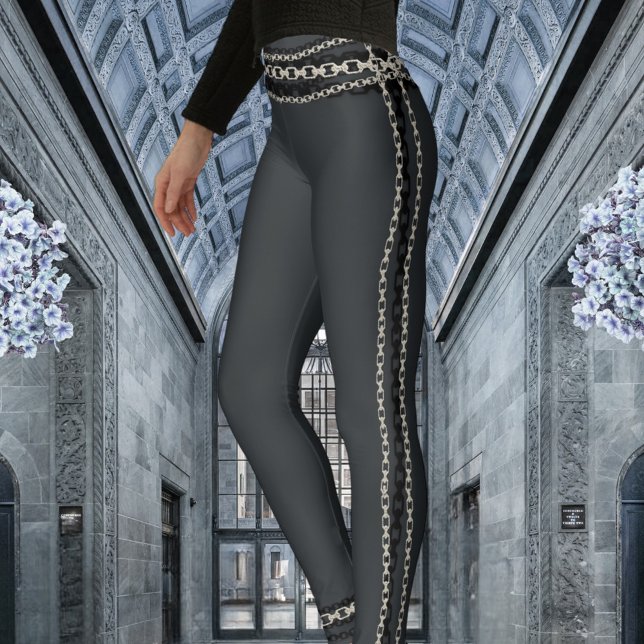 Grått med kolkedja i svartvitt och Silver Leggings (Skapare uppladdad)