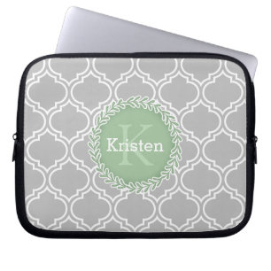 Grått Moroccan Tile Mönster Grönt Monogram Laptop Fodral