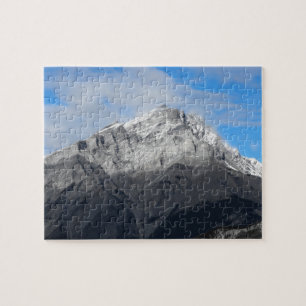 Grått Mountain Peak, Cloudy Blå himmel Pussel