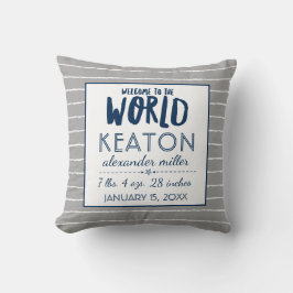 Grått Nursery Pojke Birth Stats Typography Kudde